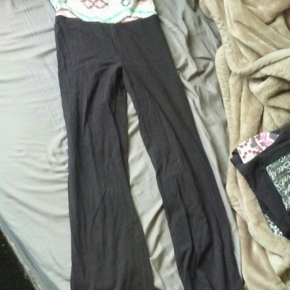 Yoga pants